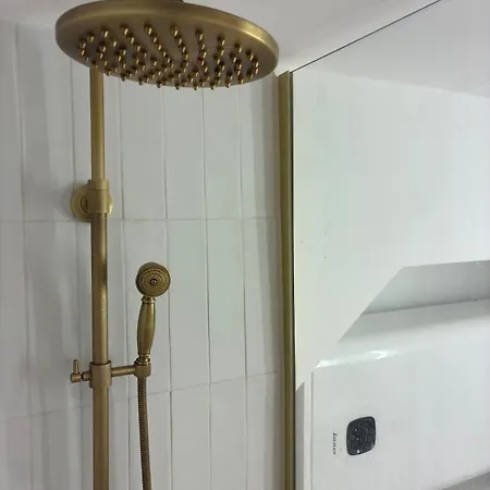 2 Avec Vue Sur La Cathedrale - Coeur D'angers Апартаменты *