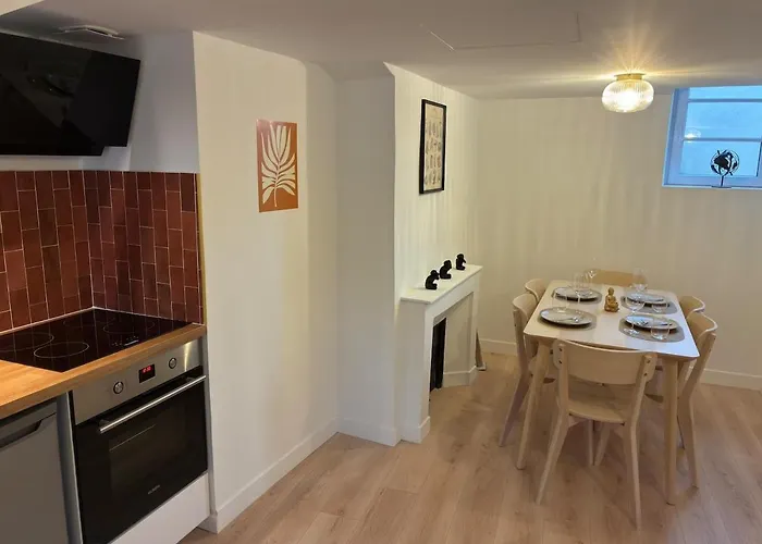 Apartament 2 Avec Vue Sur La Cathedrale - Coeur D'angers *